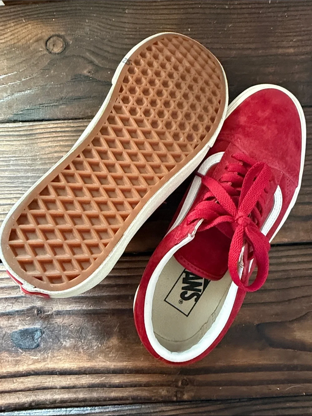 Vans Chili Pepper Old Skool Pig Suede Low-Top Sneakers